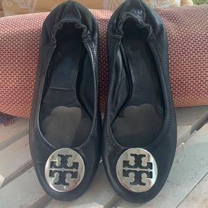 Tory Burch Black & Silver Minnie Travel Ballet Flats Size 7.5